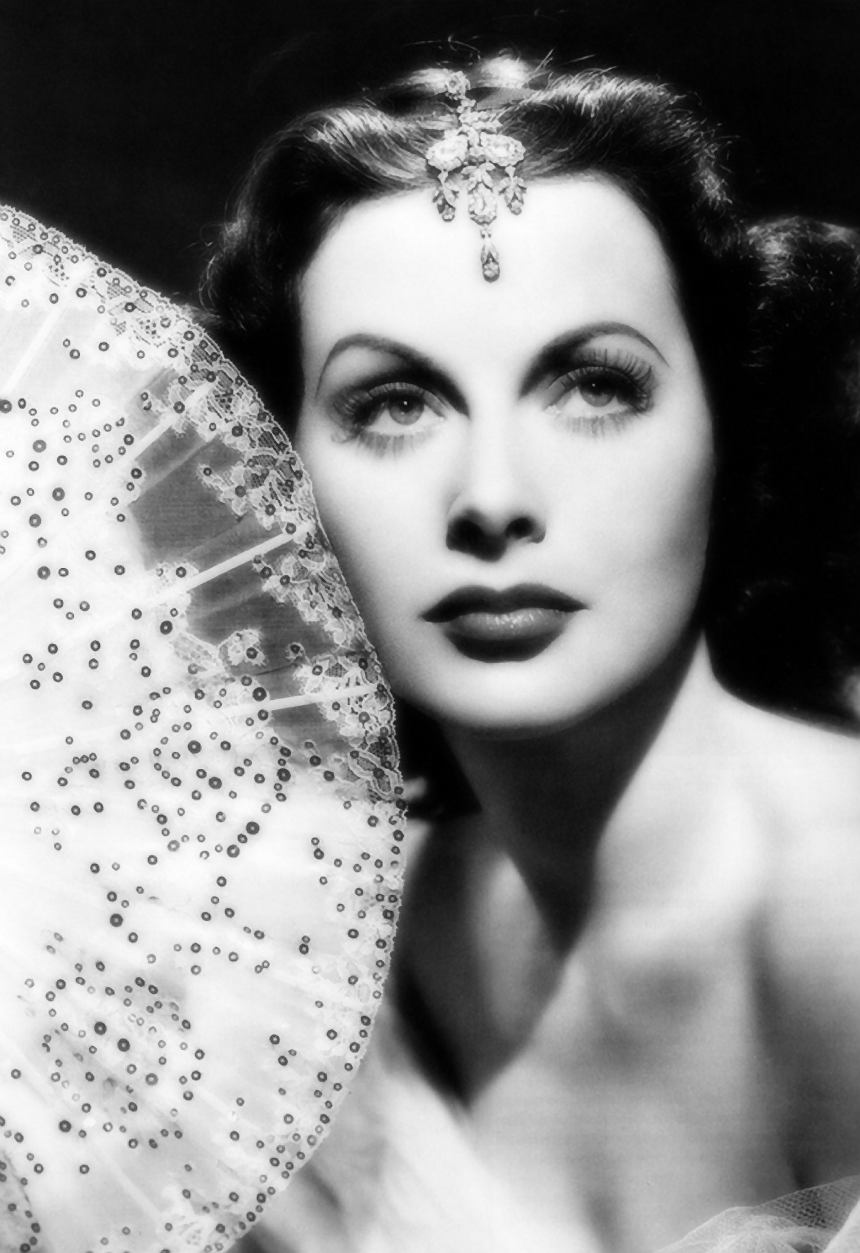 Hedy Lamarr- Frühes Leben eines Superstars